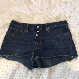 Levi’s denim shorts